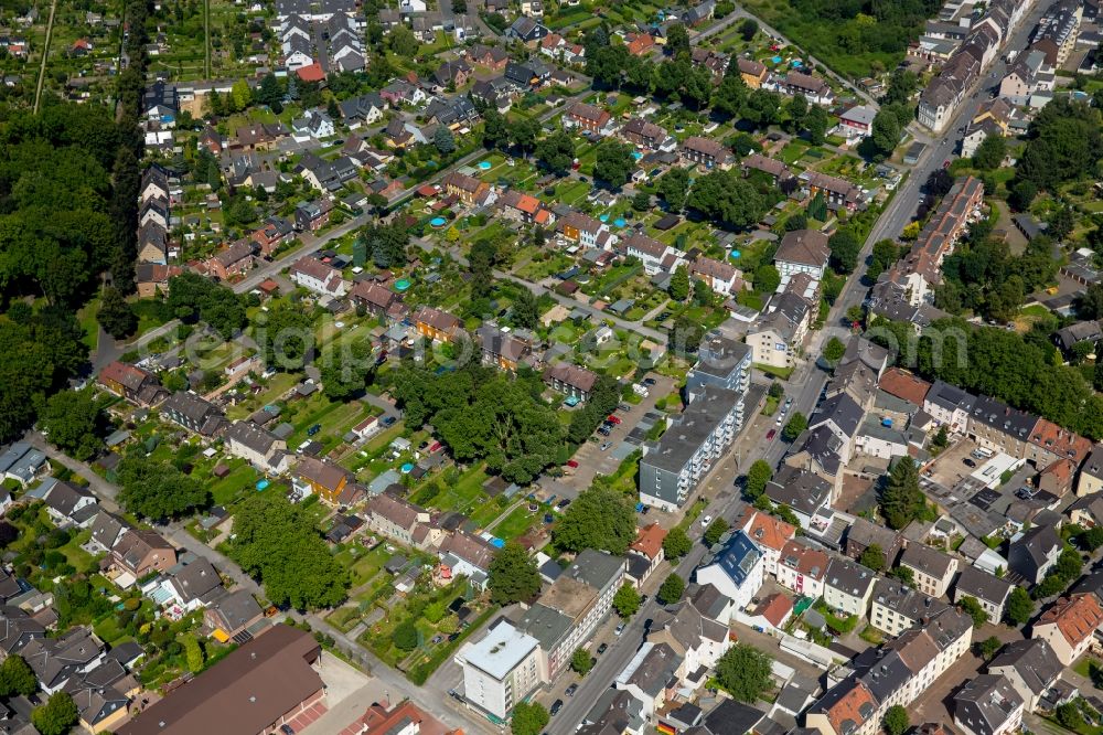 Bochum from the bird's eye view: Residential area of a multi-family house settlement Kolonie Hannover in Bochum in the state North Rhine-Westphalia