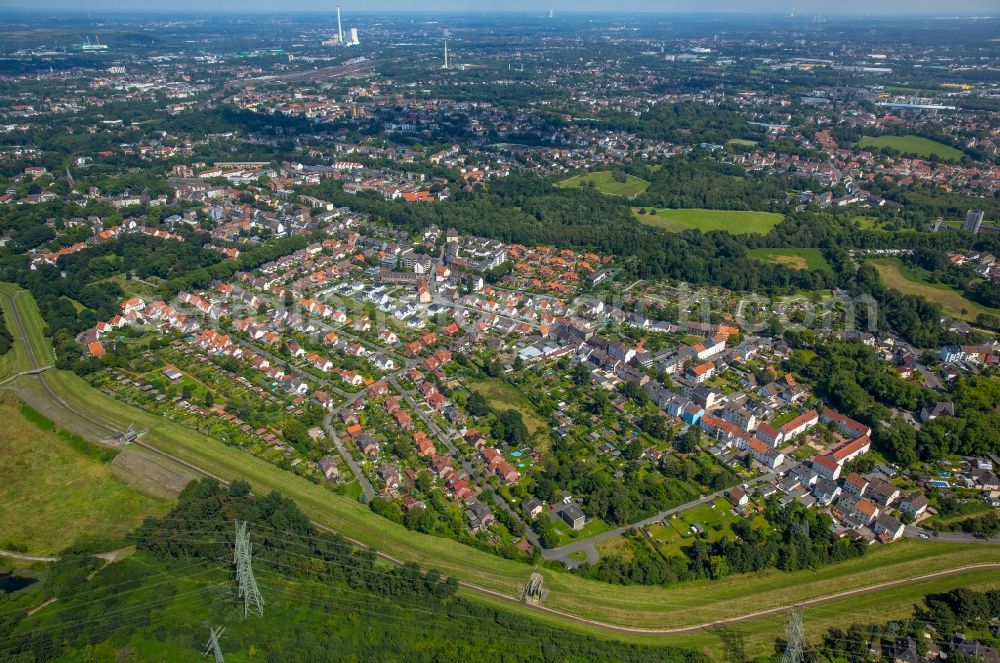 Aerial photograph Herne - Residential area of the multi-family house settlement colony Koenigsgrube at the Hannoverstrasse in Herne in the state North Rhine-Westphalia