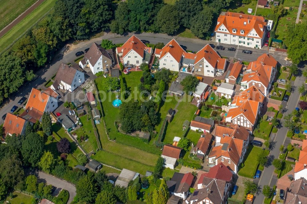 Aerial image Herne - Residential area of the multi-family house settlement colony Koenigsgrube at the Hannoverstrasse in Herne in the state North Rhine-Westphalia