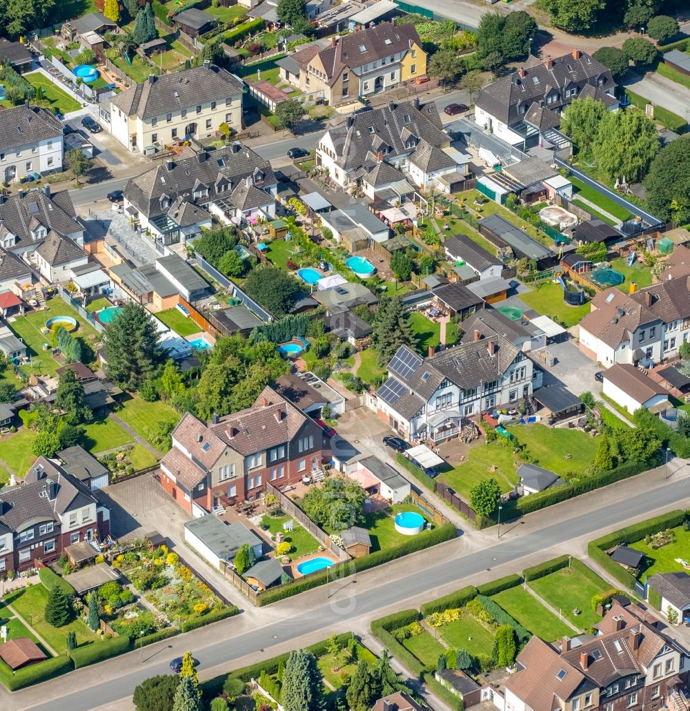 Aerial photograph Lünen - Residential area of the multi-family house settlement Kolonie Oberbecker in Luenen in the state North Rhine-Westphalia