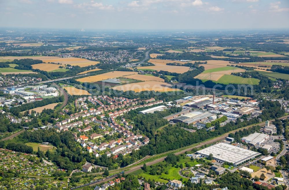 Aerial photograph Schwerte - Residential area of the multi-family house settlement Kreinbergsiedlung in Schwerte in the state North Rhine-Westphalia