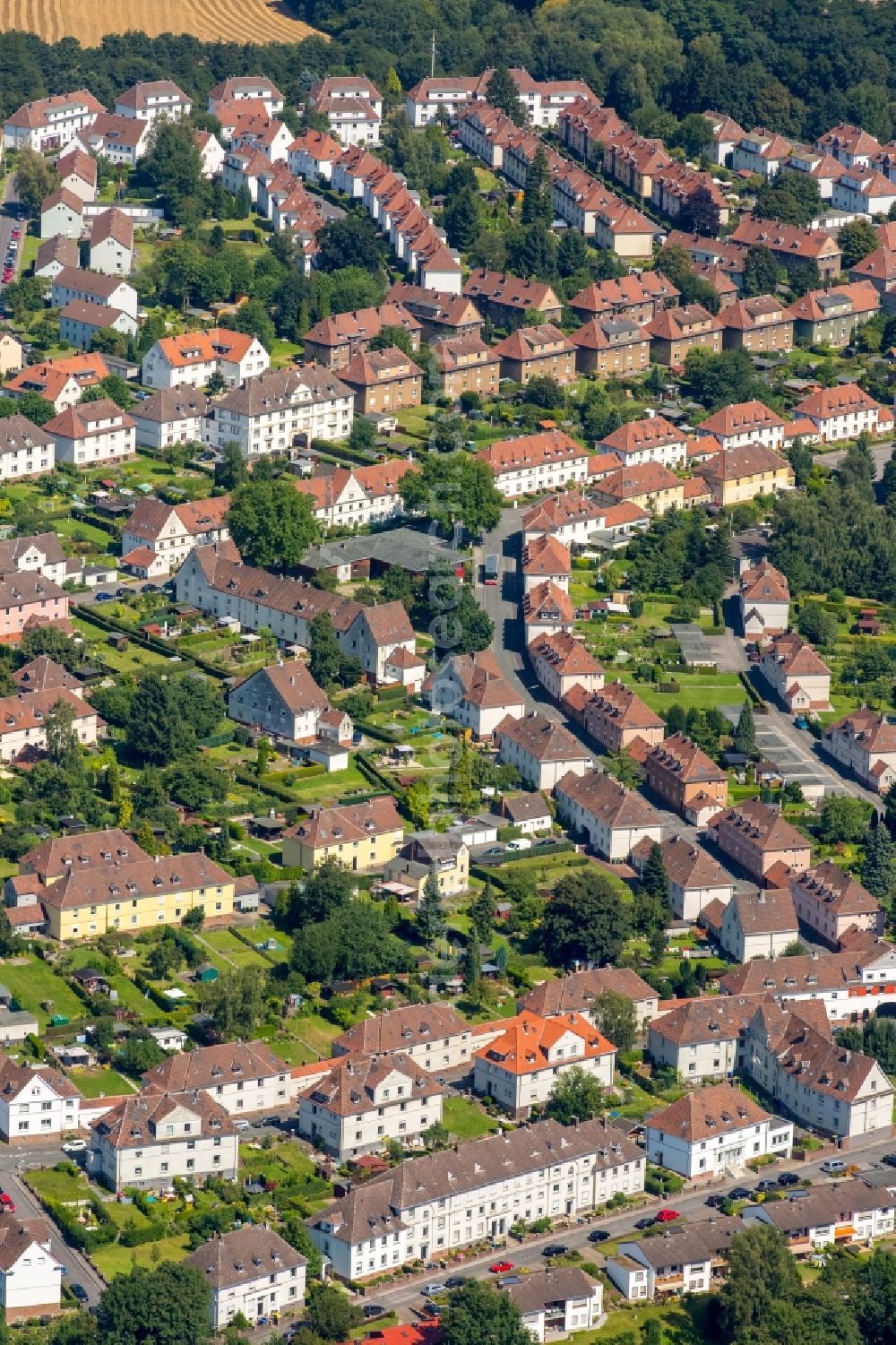 Schwerte from above - Residential area of the multi-family house settlement Kreinbergsiedlung in Schwerte in the state North Rhine-Westphalia