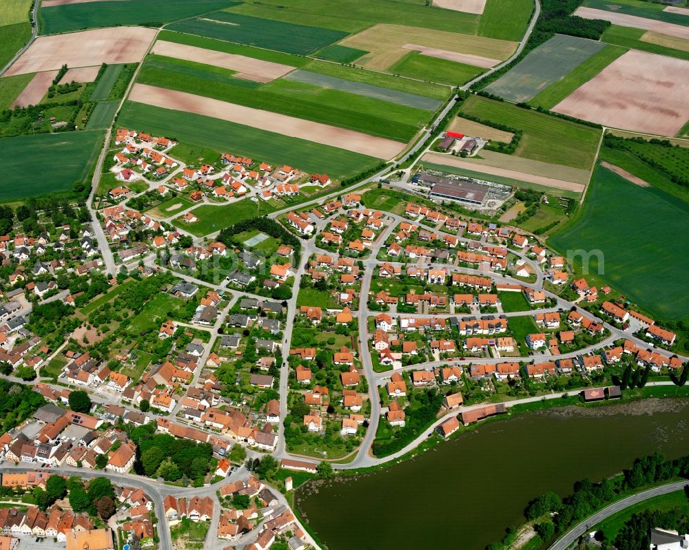 Aerial photograph Leutershausen - Residential area of the multi-family house settlement in Leutershausen in the state Bavaria, Germany