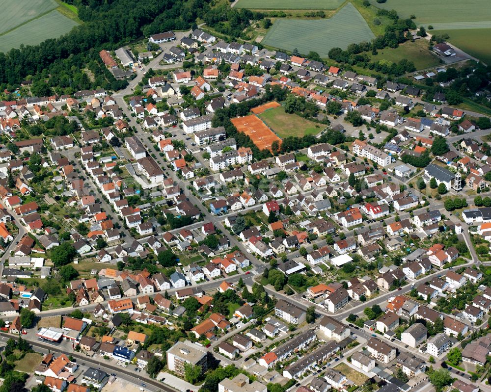 Linkenheim from the bird's eye view: Residential area of the multi-family house settlement in Linkenheim in the state Baden-Wuerttemberg, Germany