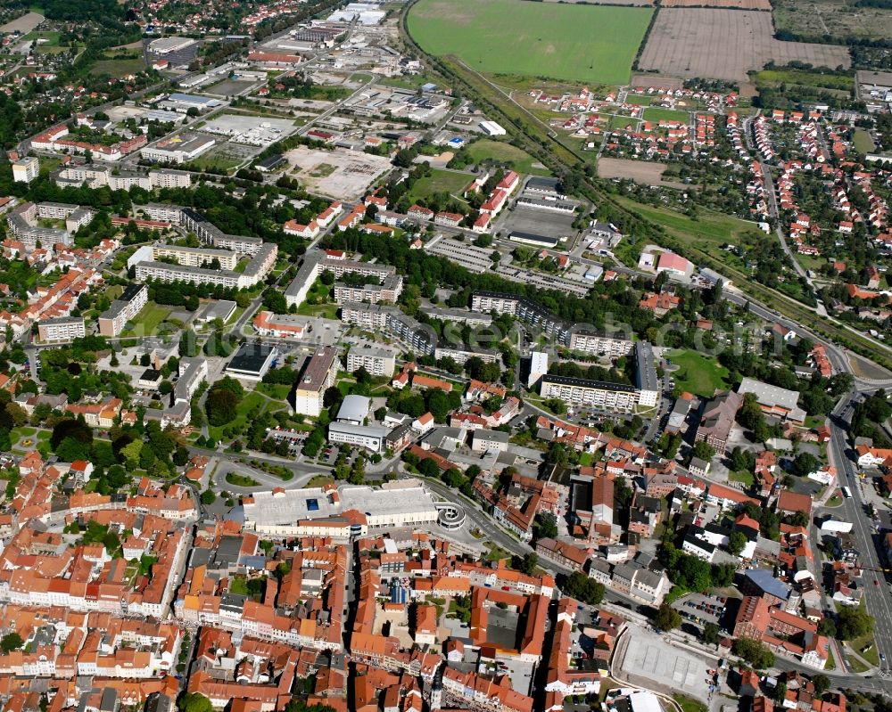 Aerial photograph Mühlhausen/Thüringen - Residential area of the multi-family house settlement in Mühlhausen in the state Thuringia, Germany