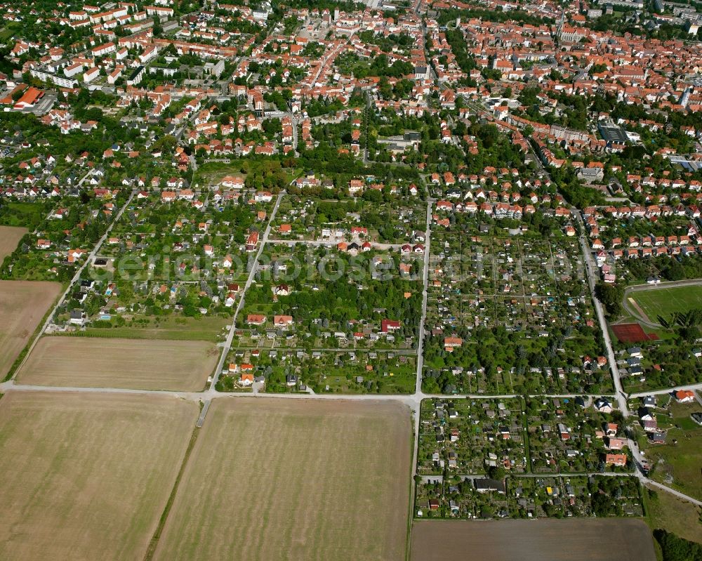 Mühlhausen/Thüringen from the bird's eye view: Residential area of the multi-family house settlement in Mühlhausen in the state Thuringia, Germany