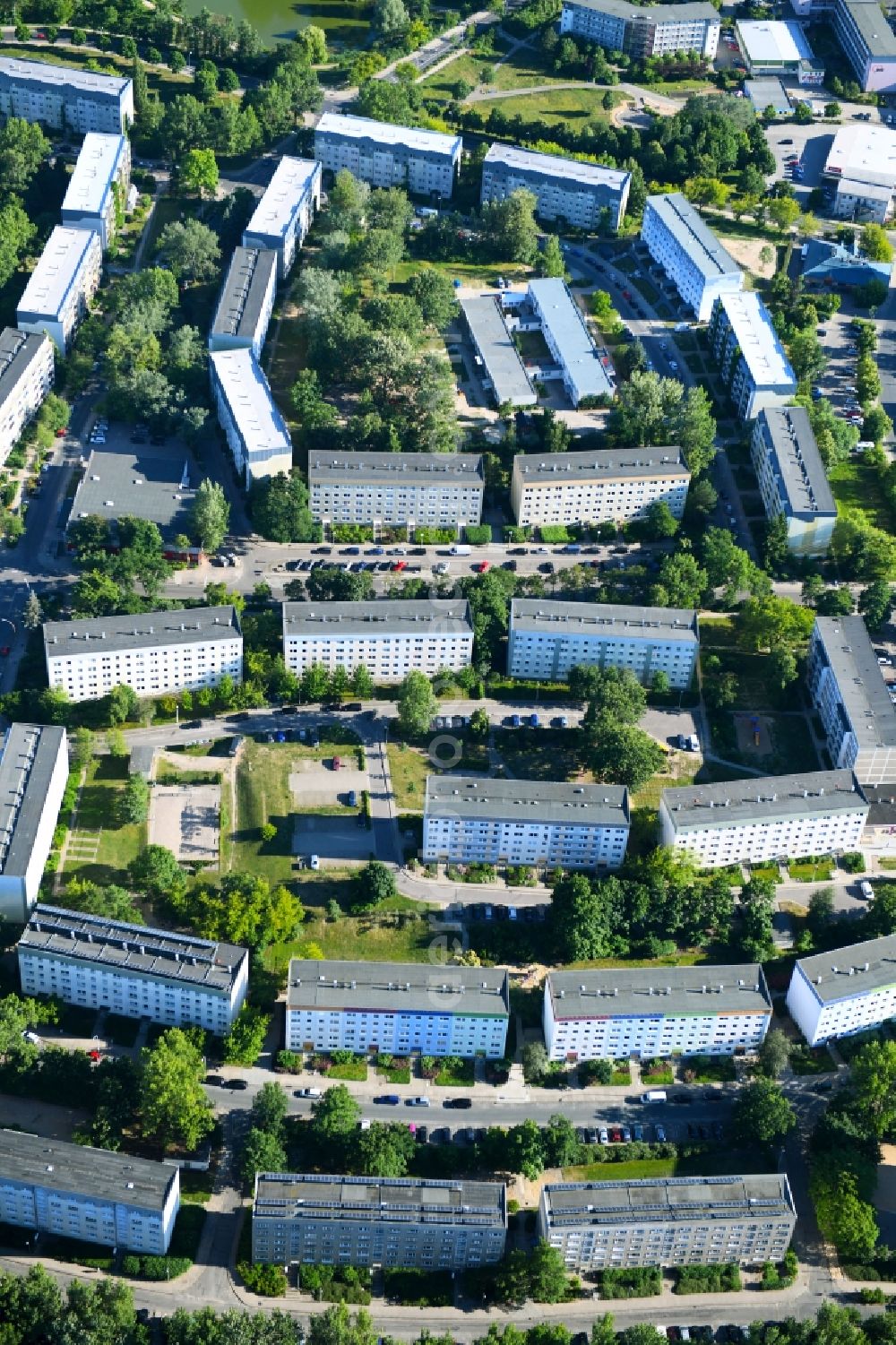 Aerial image Neubrandenburg - Residential area of the multi-family house settlement in Neubrandenburg in the state Mecklenburg - Western Pomerania, Germany