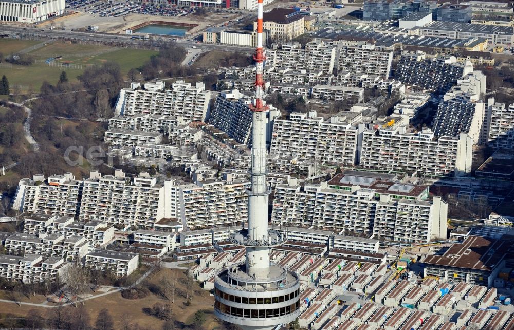 Aerial photograph Munich - Residential area of the multi-family house settlement Olympisches Dorf in the district Milbertshofen-Am Hart in Munich in the state Bavaria, Germany