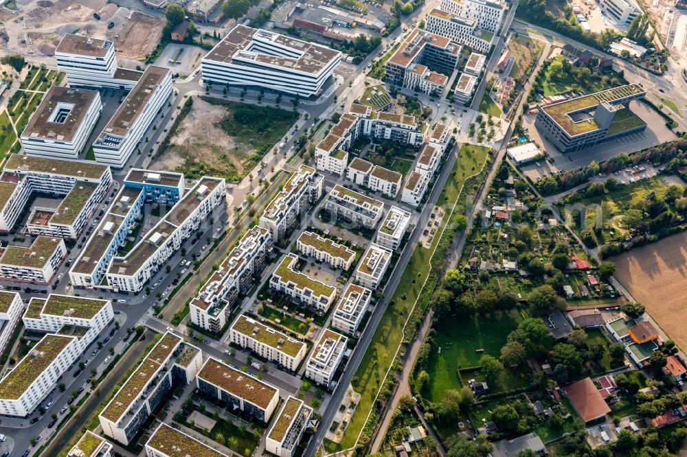 Aerial image Heidelberg - Residential area of the multi-family house settlement on Marie-Baum-Strasse - Gruene Meile - Eppelheimer Strasse in the district Bahnstadt in Heidelberg in the state Baden-Wurttemberg, Germany