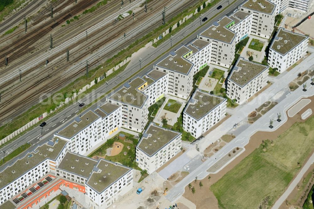 Aerial photograph München - Residential area of the multi-family house settlement on Kafler Strasse in the district Pasing-Obermenzing in Munich in the state Bavaria, Germany