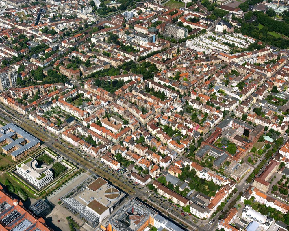 Aerial photograph Karlsruhe - Residential area of the multi-family house settlement in the district Suedweststadt in Karlsruhe in the state Baden-Wuerttemberg, Germany