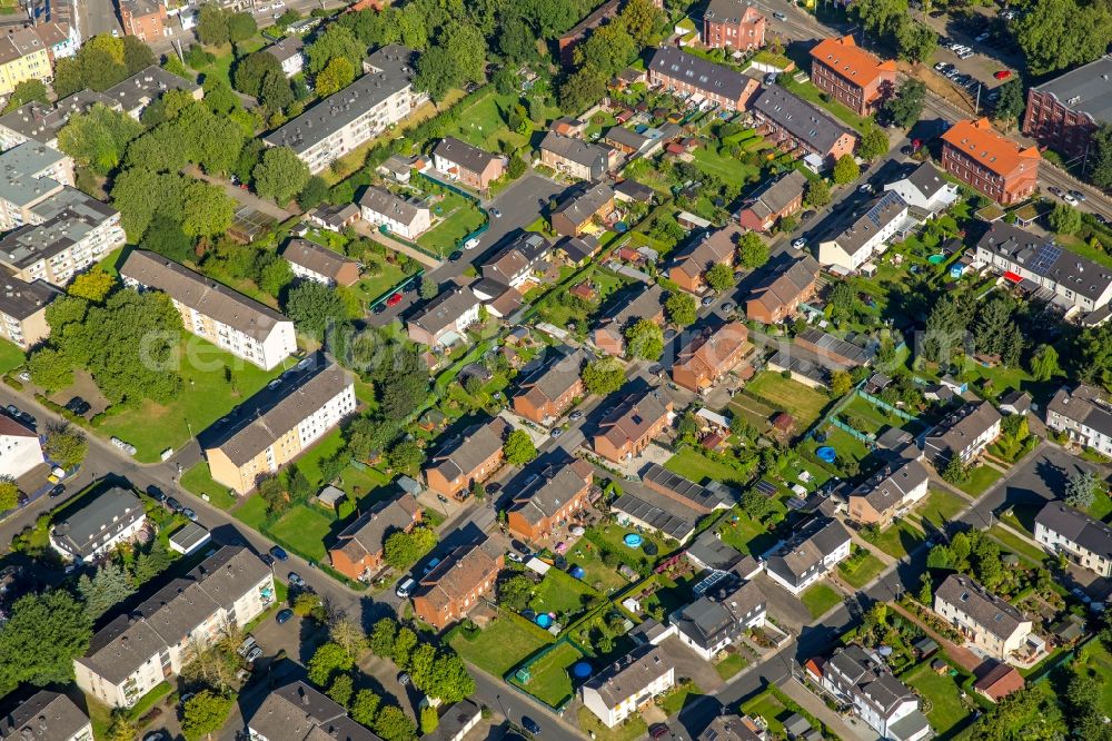 Essen from above - Residential area of a multi-family house settlement Ottekampshof in Essen in the state North Rhine-Westphalia