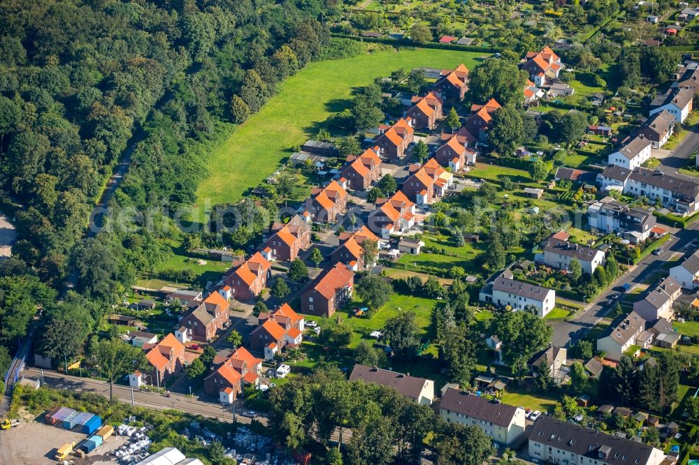 Essen from above - Residential area of a multi-family house settlement Ottekampshof in Essen in the state North Rhine-Westphalia