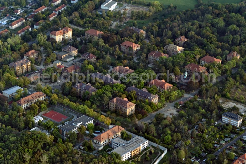 Aerial photograph Leipzig - Residential area of the multi-family house settlement Parkstadt Leipzig in the district Meusdorf in Leipzig in the state Saxony, Germany