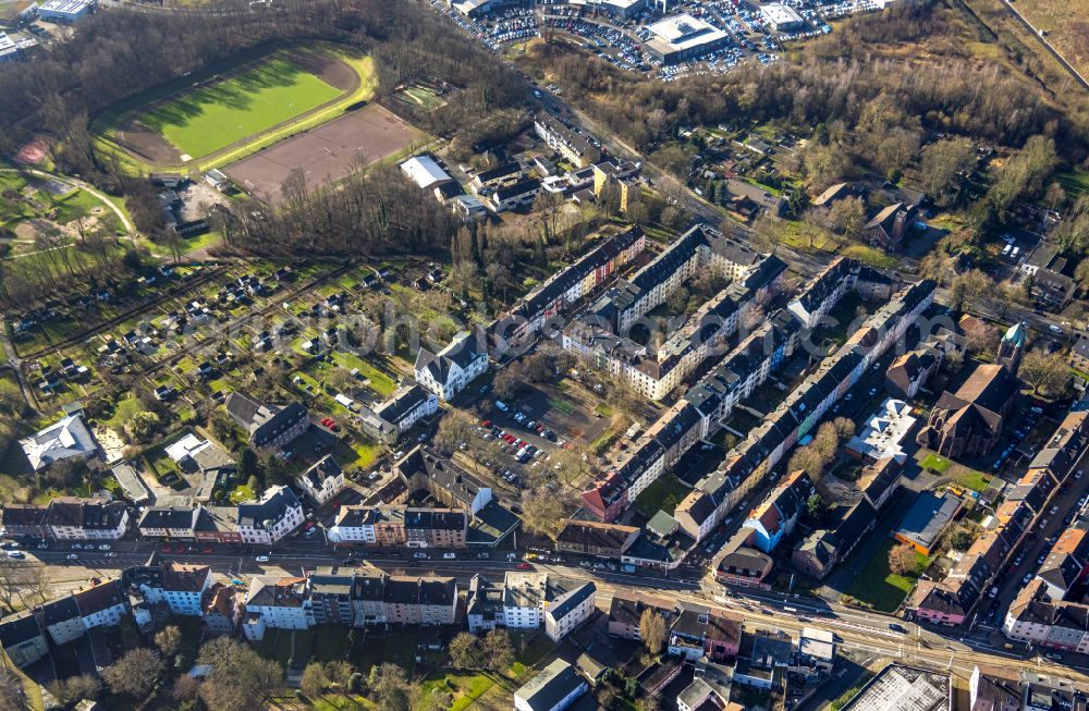 Bochum from above - Residential area of the multi-family house settlement on Reichsstrasse - Prinzenstrasse - Amtsstrasse in Bochum at Ruhrgebiet in the state North Rhine-Westphalia, Germany