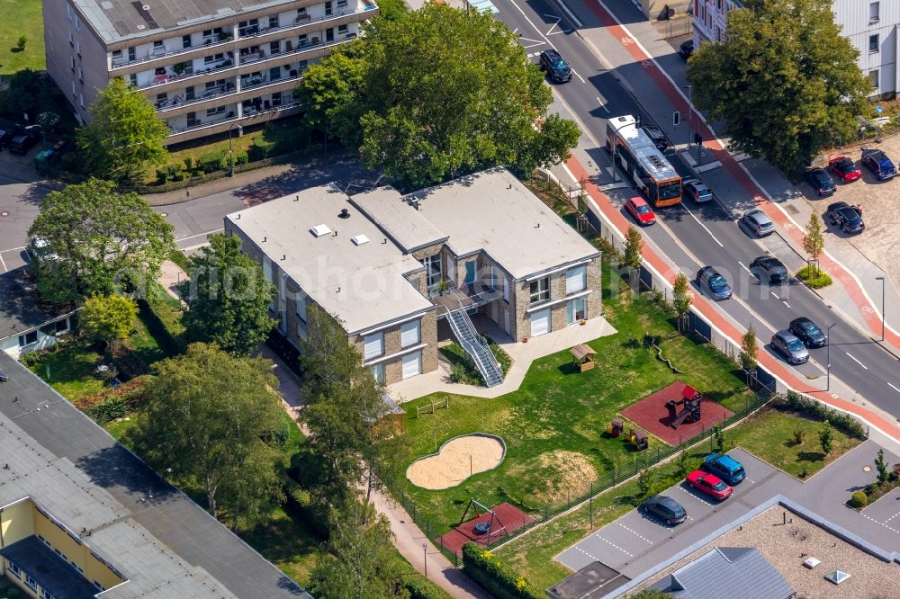 Aerial photograph Gevelsberg - Residential area of the multi-family house settlement Am Schultenhof in the district Baukloh in Gevelsberg in the state North Rhine-Westphalia, Germany