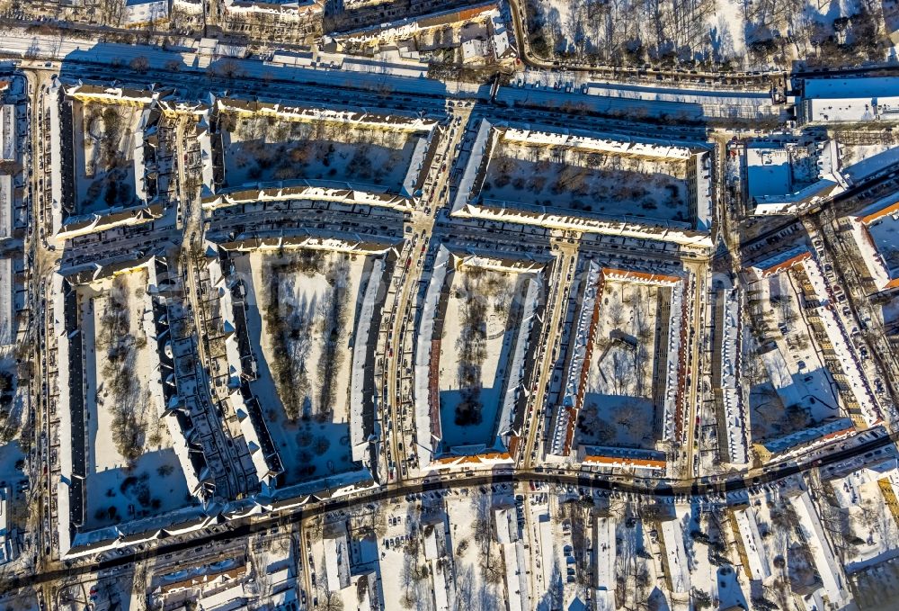 Dortmund from above - Residential area of the multi-family house settlement Sonnenstrasse - Althoffstrasse - Neuer Graben - Haenischstrasse in the district Tremonia in Dortmund at Ruhrgebiet in the state North Rhine-Westphalia, Germany