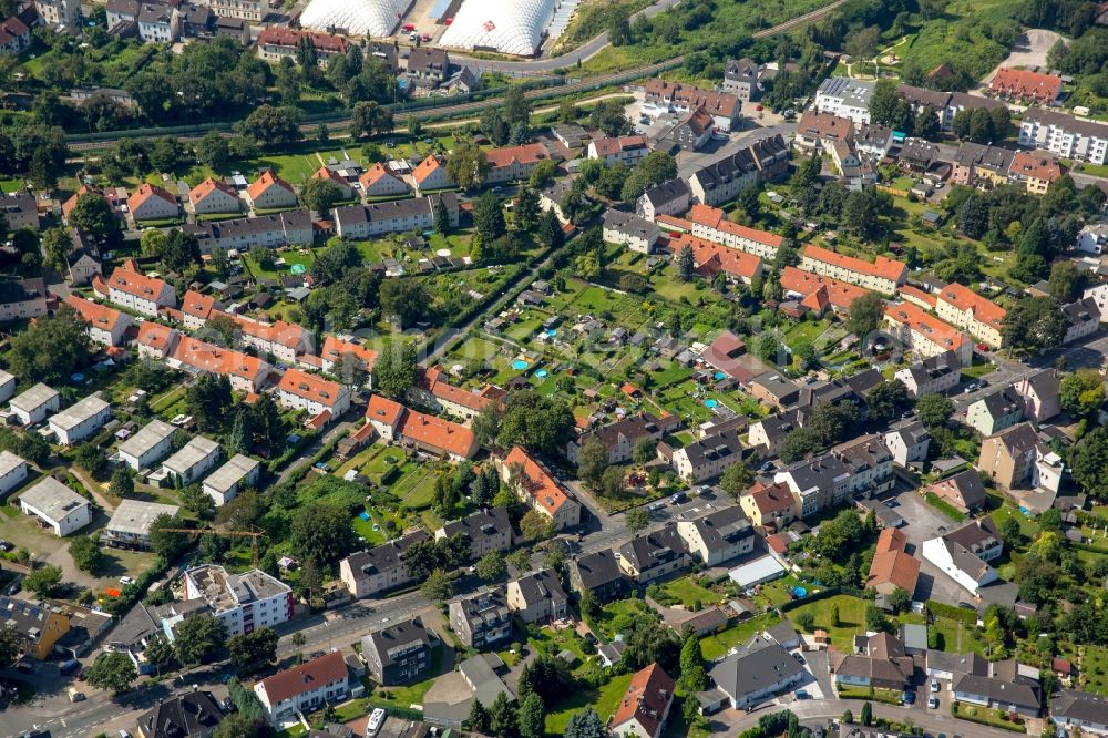 Eving from above - Residential area of a multi-family house settlement Siedlung Fuerst Hardenberg in Eving in the state North Rhine-Westphalia