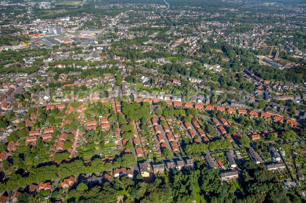 Oberhausen from above - Residential area of the multi-family house settlement Siedlung Stemmersberg in Oberhausen in the state North Rhine-Westphalia