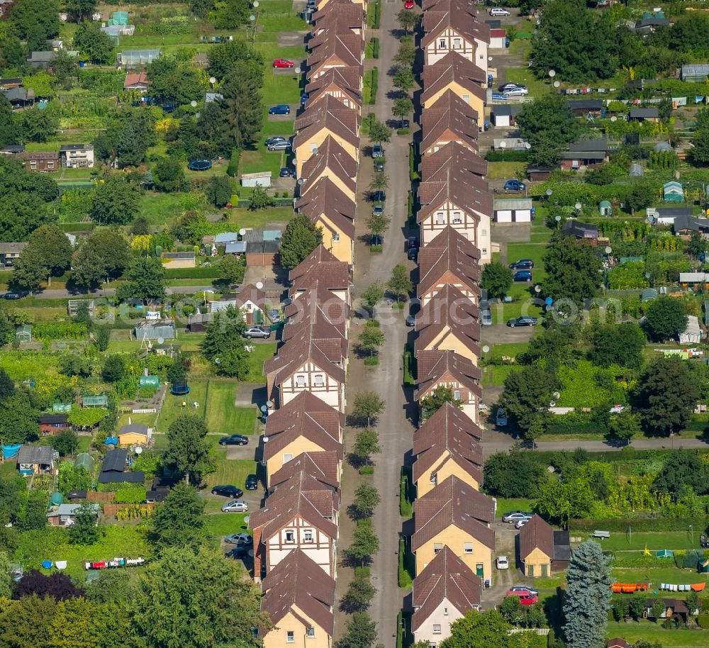 Aerial photograph Hamm - Residential area of the multi-family house settlement Siedlung Wiescherhoefen in Hamm in the state North Rhine-Westphalia