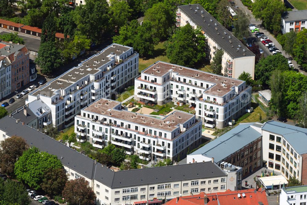 Berlin from above - Residential site with multi-family housing development- on the Alte Kaulsdorfer Strasse in the district Koepenick in Berlin, Germany