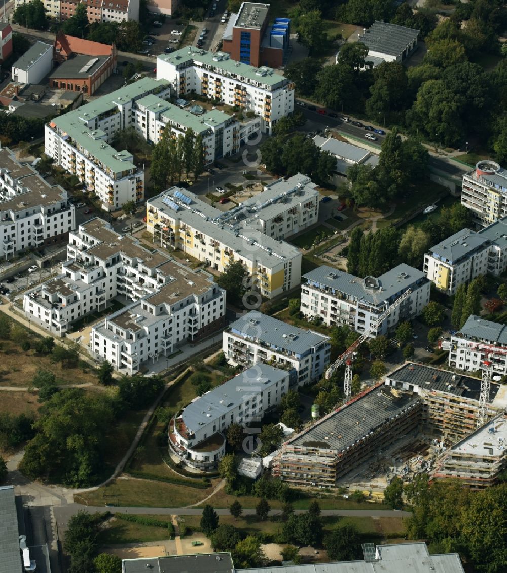 Berlin from above - Residential area of a multi-family house settlement at the street Am Amtsgraben in Berlin