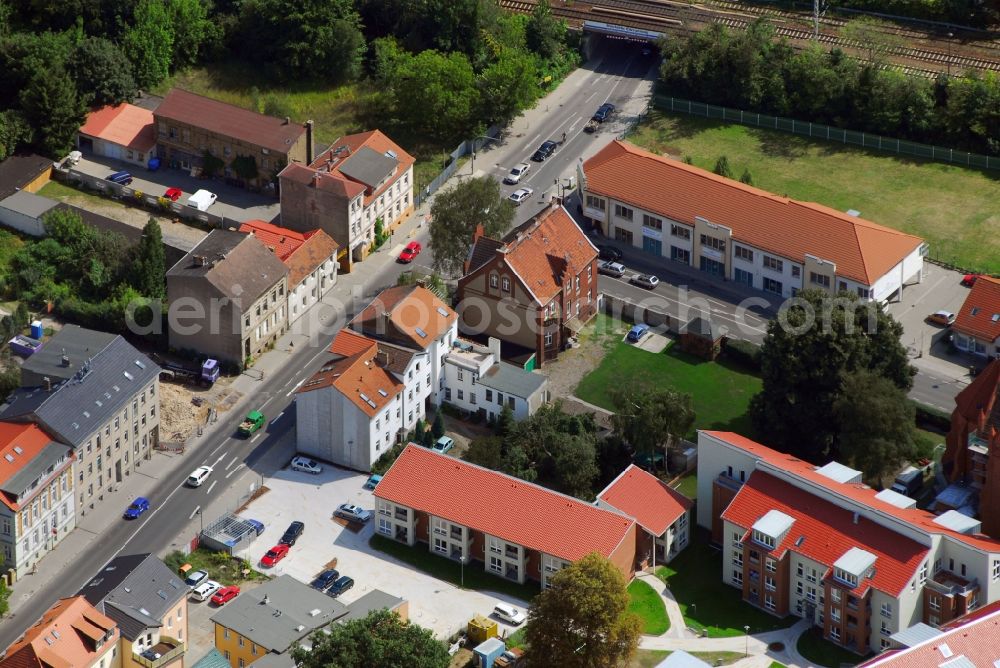 Bernau from the bird's eye view: Residential area of a multi-family house settlement Ulitzkastrasse - Boernicker Strasse in Bernau in the state Brandenburg