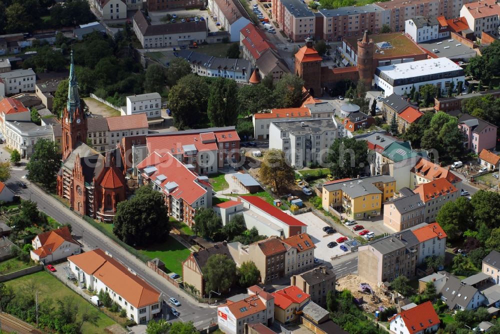 Bernau from above - Residential area of a multi-family house settlement Ulitzkastrasse - Boernicker Strasse in Bernau in the state Brandenburg