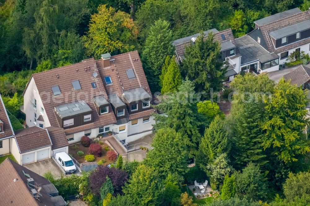 Aerial image Werden - Residential area of the multi-family house settlement Am Vogelherd in Werden in the state North Rhine-Westphalia, Germany