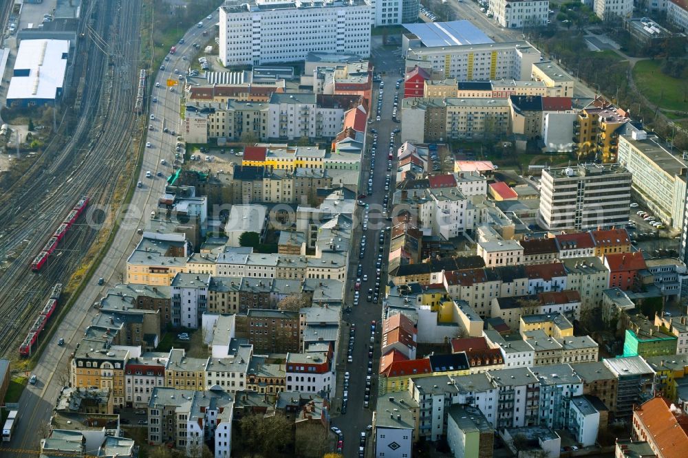 Aerial photograph Halle (Saale) - Residential area of the multi-family house settlement Volkmannstrasse - Forsterstrasse in Halle (Saale) in the state Saxony-Anhalt, Germany