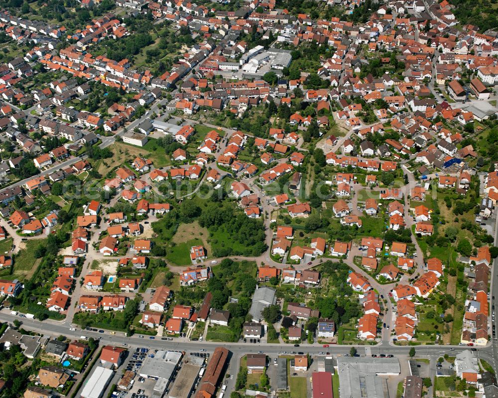 Aerial image Weingarten (Baden) - Residential area of the multi-family house settlement in Weingarten (Baden) in the state Baden-Wuerttemberg, Germany