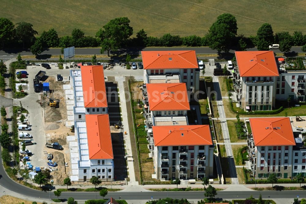 Aerial photograph Wildau - Residential area of the multi-family house settlement on Rosenanger in Wildau in the state Brandenburg, Germany