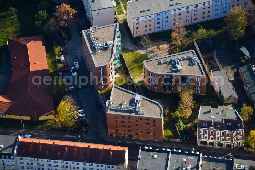 Berlin from the bird's eye view: Residential area of the multi-family house settlement Doerpfeldstrasse in the district Treptow-Koepenick in Berlin, Germany