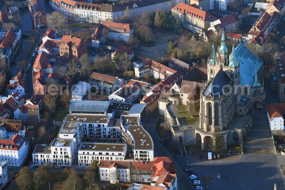 Erfurt from the bird's eye view: Residential site with multi-family housing development- on Domstrasse - An den Graden in the district Zentrum in Erfurt in the state Thuringia, Germany