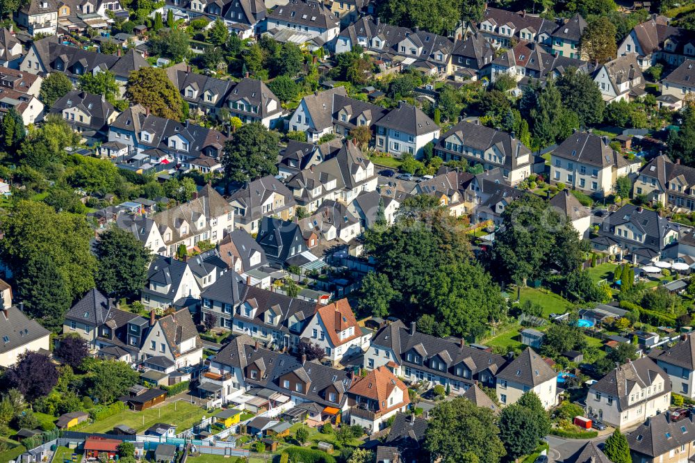 Aerial image Dortmund - Residential area of the multi-family house settlement Zechensiedlung on the Fritz-Funke-Strasse in the district Oberdorstfeld in Dortmund at Ruhrgebiet in the state North Rhine-Westphalia, Germany