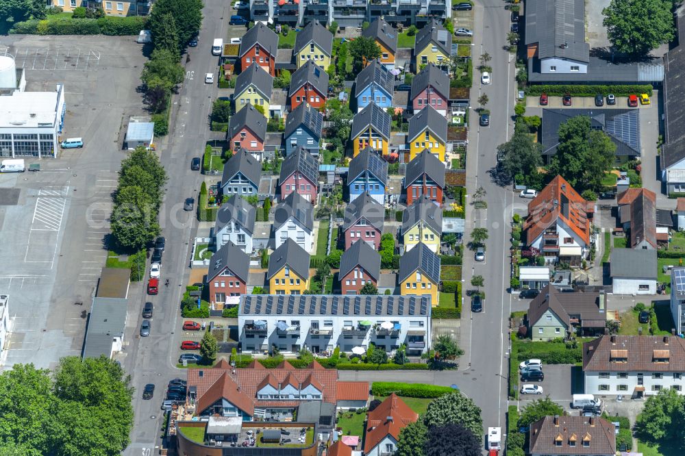 Aerial image Zech - Residential area of the multi-family house settlement on Zechwaldstrasse in Zech at Bodensee in the state Bavaria, Germany