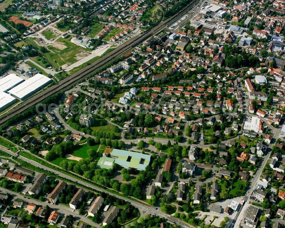 Bühl from the bird's eye view: Residential area - mixed development of a multi-family housing estate and single-family housing estate in Bühl in the state Baden-Wuerttemberg, Germany