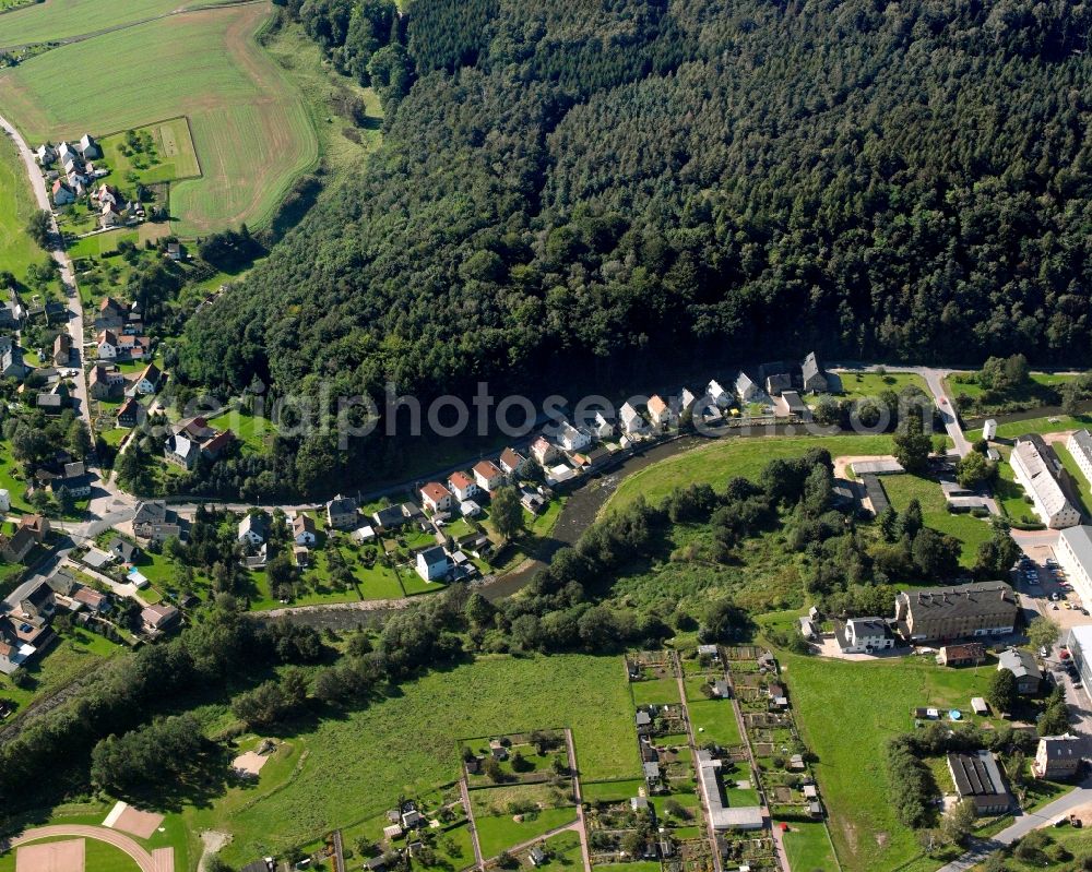 Böhrigen from above - Residential area - mixed development of a multi-family housing estate and single-family housing estate in Böhrigen in the state Saxony, Germany