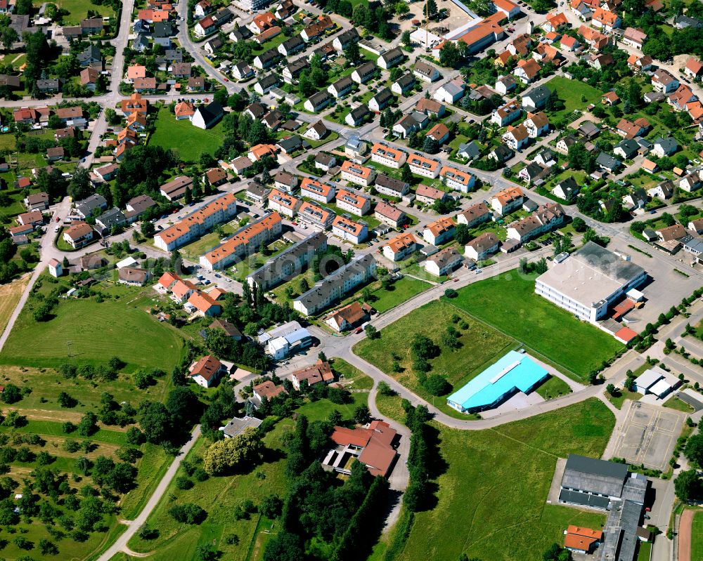 Aerial photograph Bodelshausen - Residential area - mixed development of a multi-family housing estate and single-family housing estate in Bodelshausen in the state Baden-Wuerttemberg, Germany