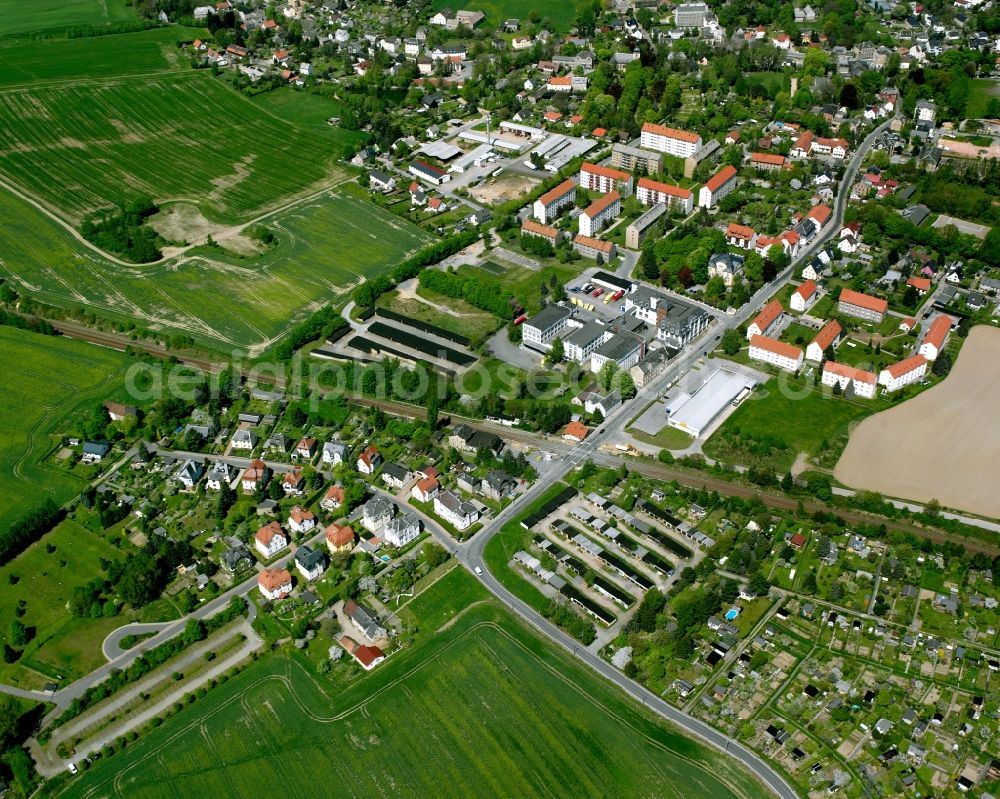 Aerial photograph Chemnitz-Wittgensdorf - Residential area - mixed development of a multi-family housing estate and single-family housing estate in Chemnitz-Wittgensdorf in the state Saxony, Germany