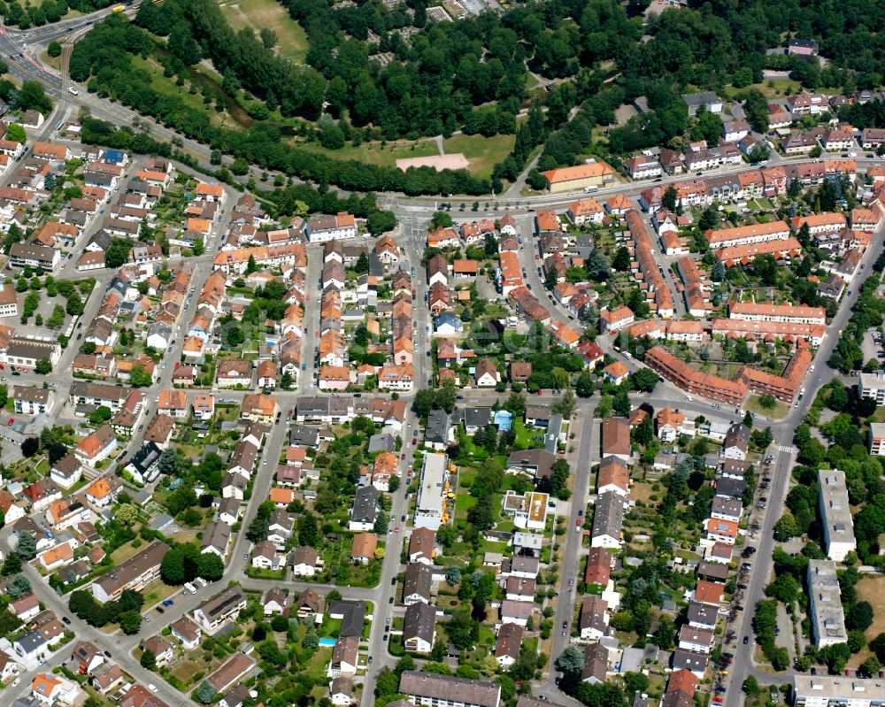 Daxlanden from above - Residential area - mixed development of a multi-family housing estate and single-family housing estate in Daxlanden in the state Baden-Wuerttemberg, Germany