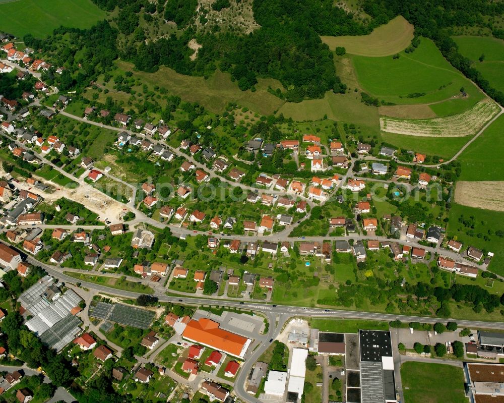 Aerial photograph Deggingen - Residential area - mixed development of a multi-family housing estate and single-family housing estate in Deggingen in the state Baden-Wuerttemberg, Germany