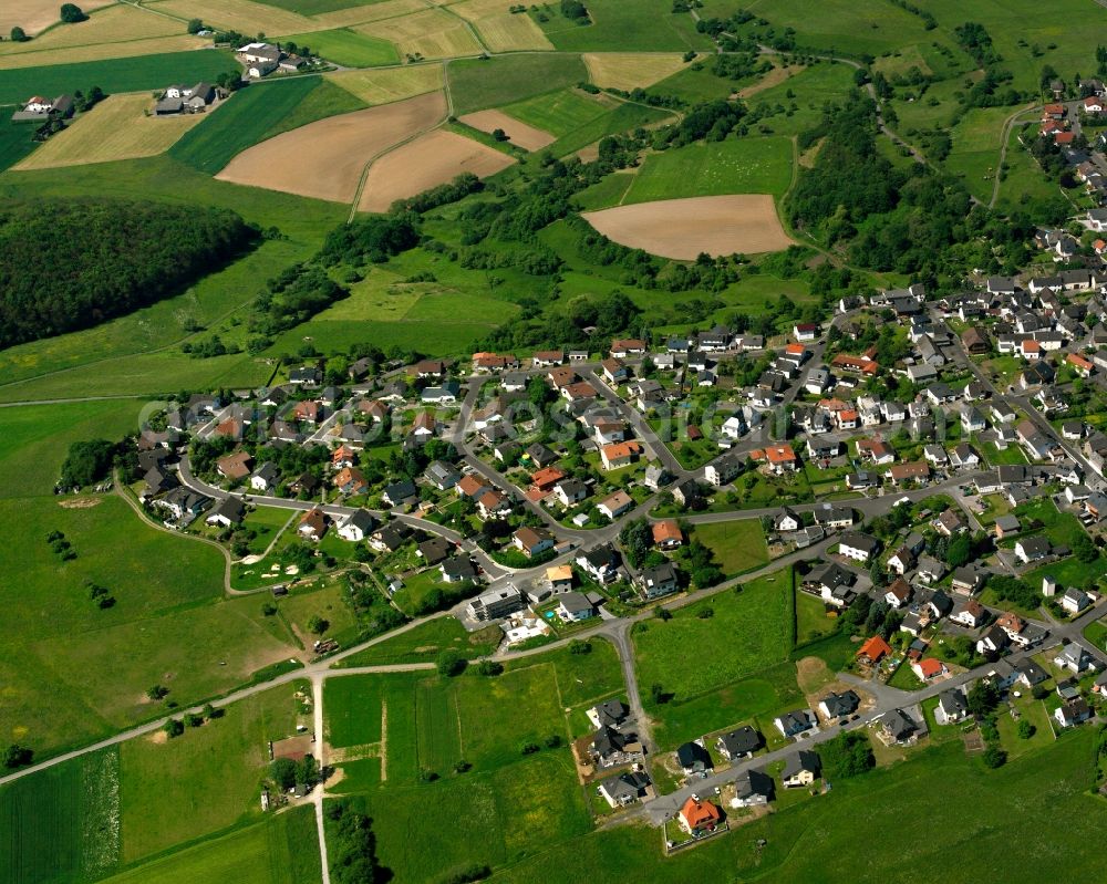 Aerial image Dorndorf - Residential area - mixed development of a multi-family housing estate and single-family housing estate in Dorndorf in the state Hesse, Germany