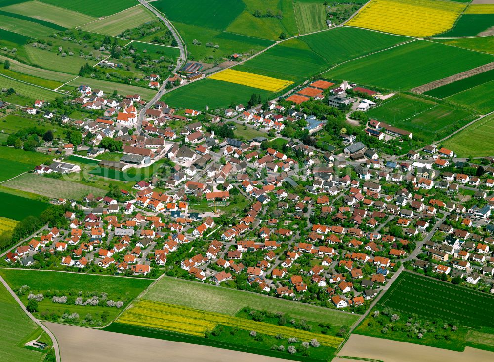 Einsingen from above - Residential area - mixed development of a multi-family housing estate and single-family housing estate in Einsingen in the state Baden-Wuerttemberg, Germany