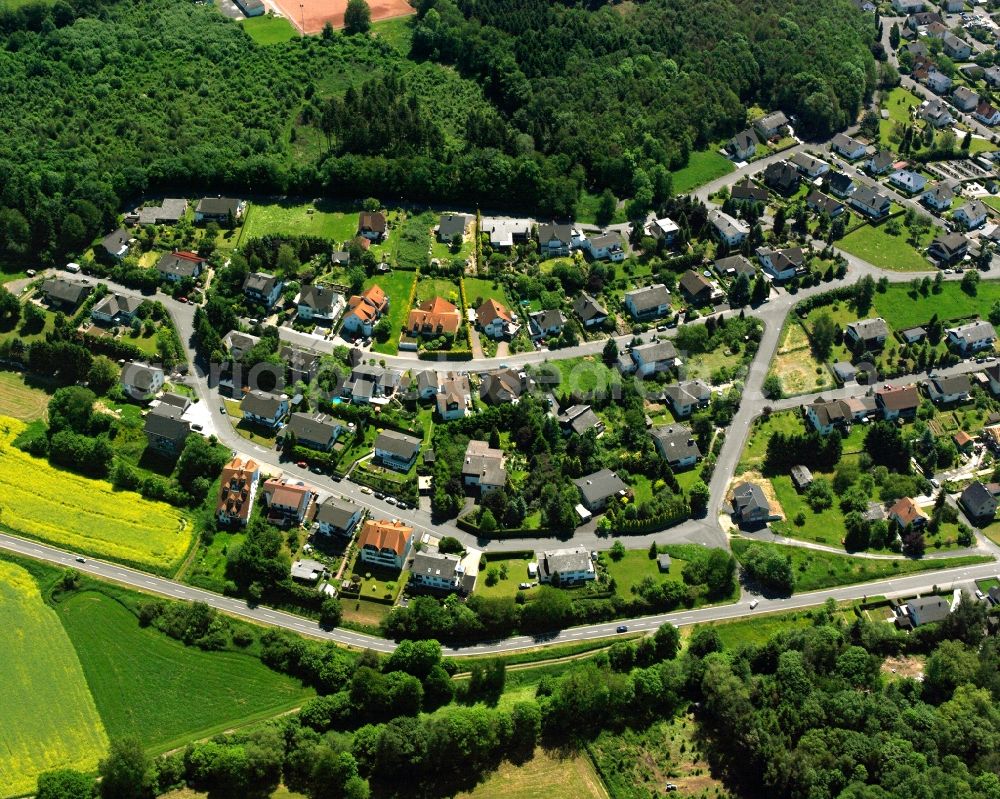 Aerial image Ellar - Residential area - mixed development of a multi-family housing estate and single-family housing estate in Ellar in the state Hesse, Germany