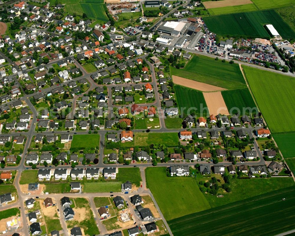 Eschhofen from the bird's eye view: Residential area - mixed development of a multi-family housing estate and single-family housing estate in Eschhofen in the state Hesse, Germany