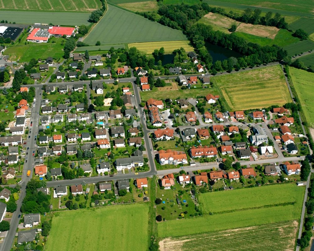 Aerial photograph Gimte - Residential area - mixed development of a multi-family housing estate and single-family housing estate in Gimte in the state Lower Saxony, Germany