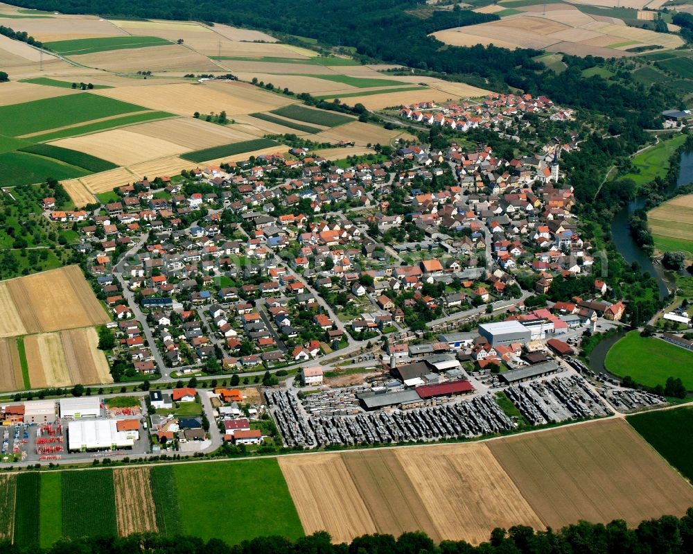 Gochsen from the bird's eye view: Residential area - mixed development of a multi-family housing estate and single-family housing estate in Gochsen in the state Baden-Wuerttemberg, Germany