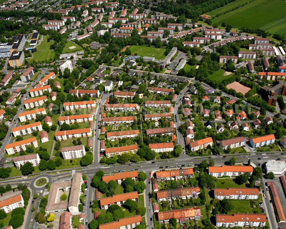 Aerial image Goslar - Residential area - mixed development of a multi-family housing estate and single-family housing estate in Goslar in the state Lower Saxony, Germany