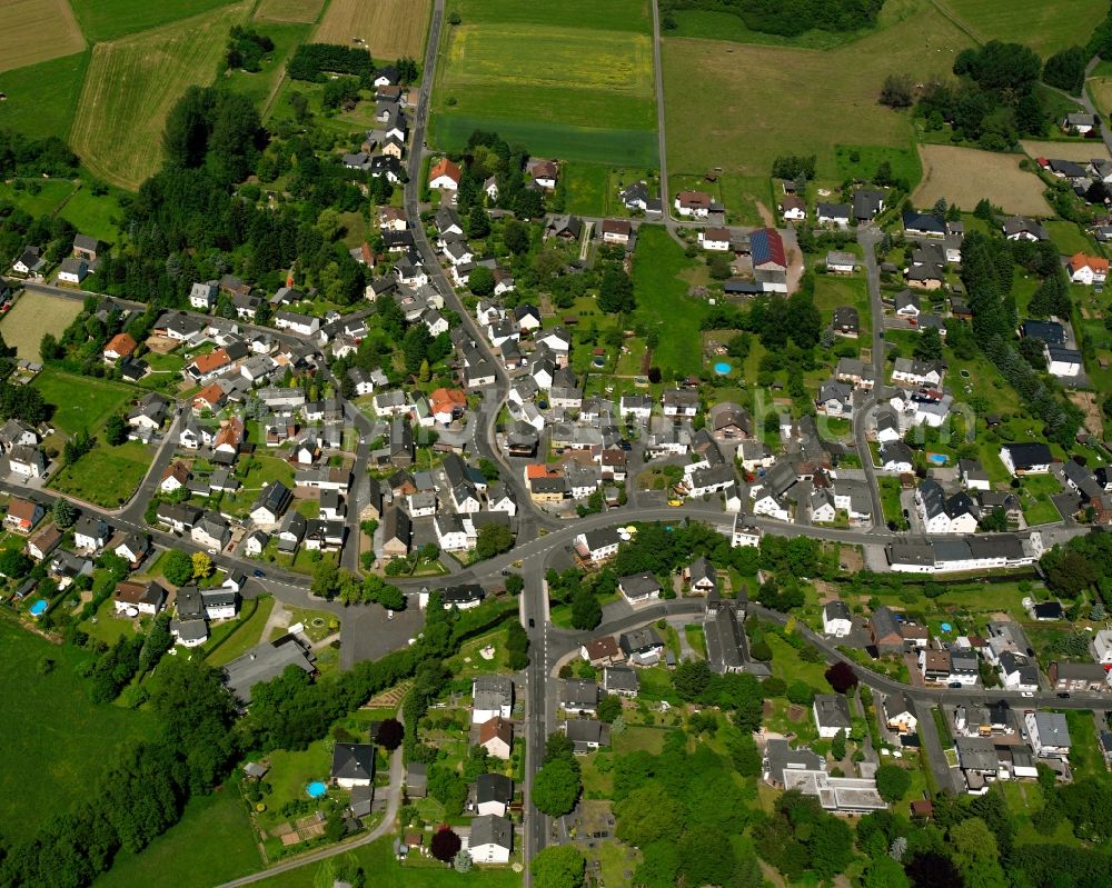 Aerial photograph Hausen - Residential area - mixed development of a multi-family housing estate and single-family housing estate in Hausen in the state Hesse, Germany